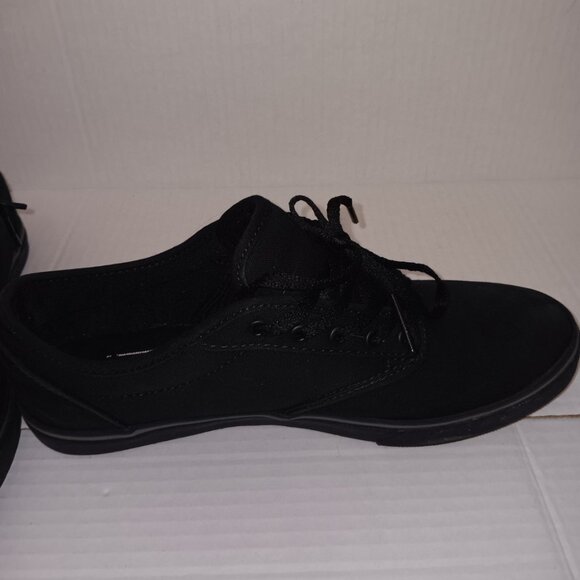 VANS WOMEN'S LACE UP CANVAS SNEAKERS - Picture 5 of 13